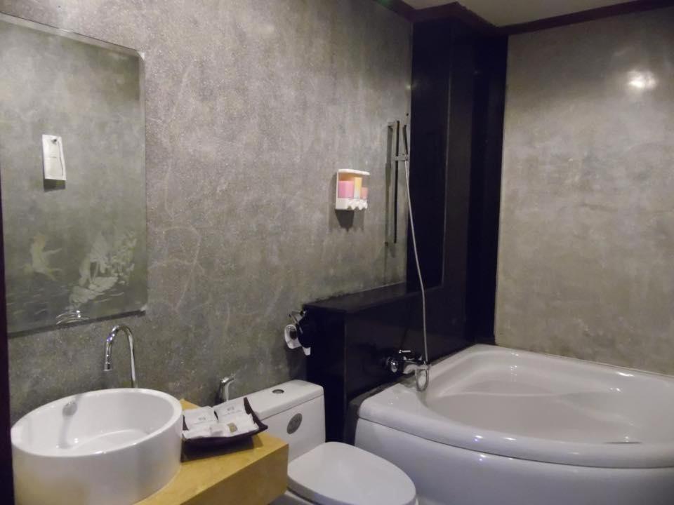 Charming Lao Hotel Muang Xay Bagian luar foto